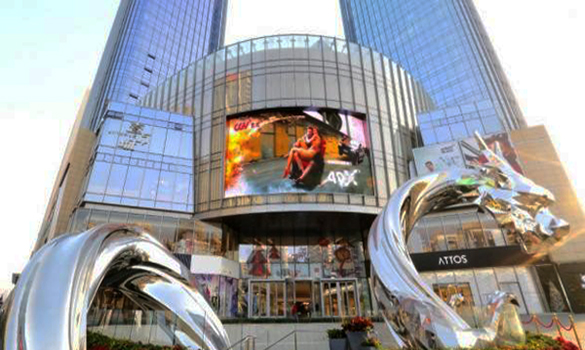 File:SZ 深圳 Shenzhen 寶安 壹方城購物中心 Bao'An Uniwalk Mall shop clothing Beneunder  May 2023 Px3 01.jpg - Wikimedia Commons